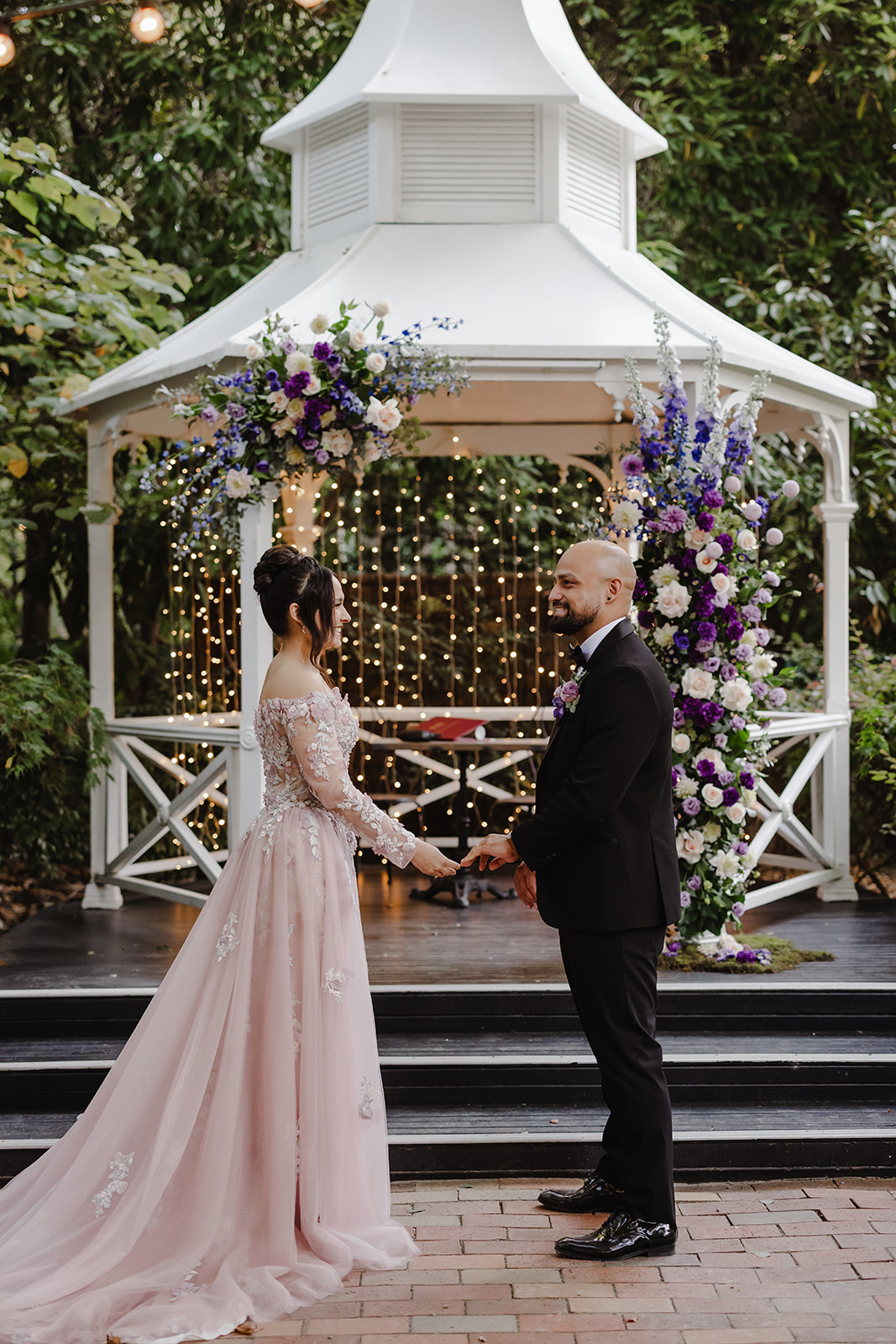 Happy couple, outdoor ceremony,Mt.Dandenong