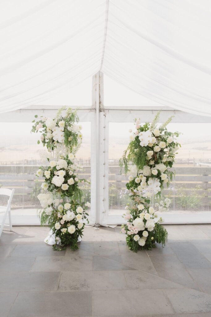 marnong-estate-floral-pillars.jpg